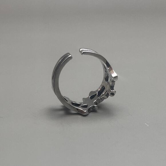 Y2K Vintage Silver Double Cross Ring – Adjustable Size, Unisex, Brand New - Picture 6 of 8